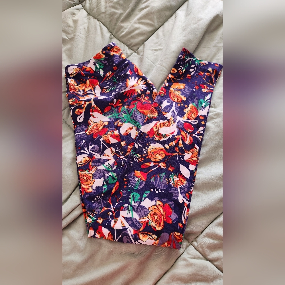 Lularoe Floral Navy Multicolor Leggings